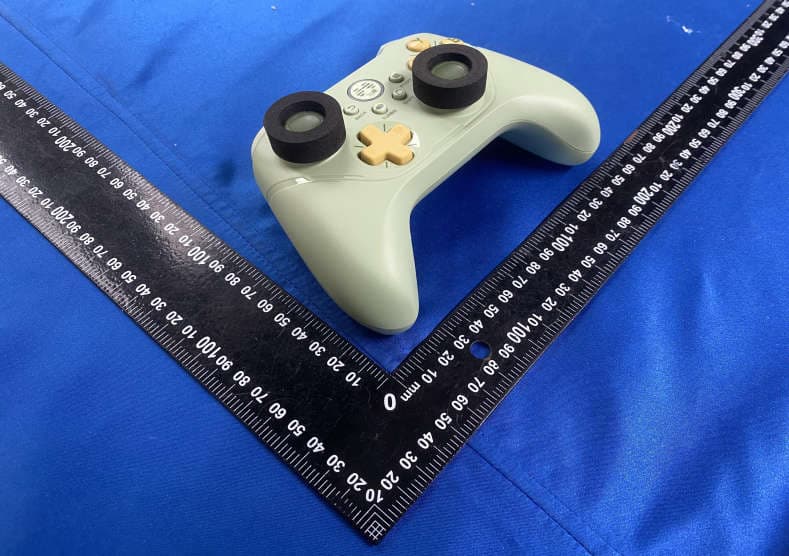 BEITONG ASURA 2 PRO MECHANICAL WIRELESS GAMEPAD - FCC ID 2AWMK-BTP-A1T2 - Guangzhou Pinzhong Electronic Technology Co.,Ltd. (2)