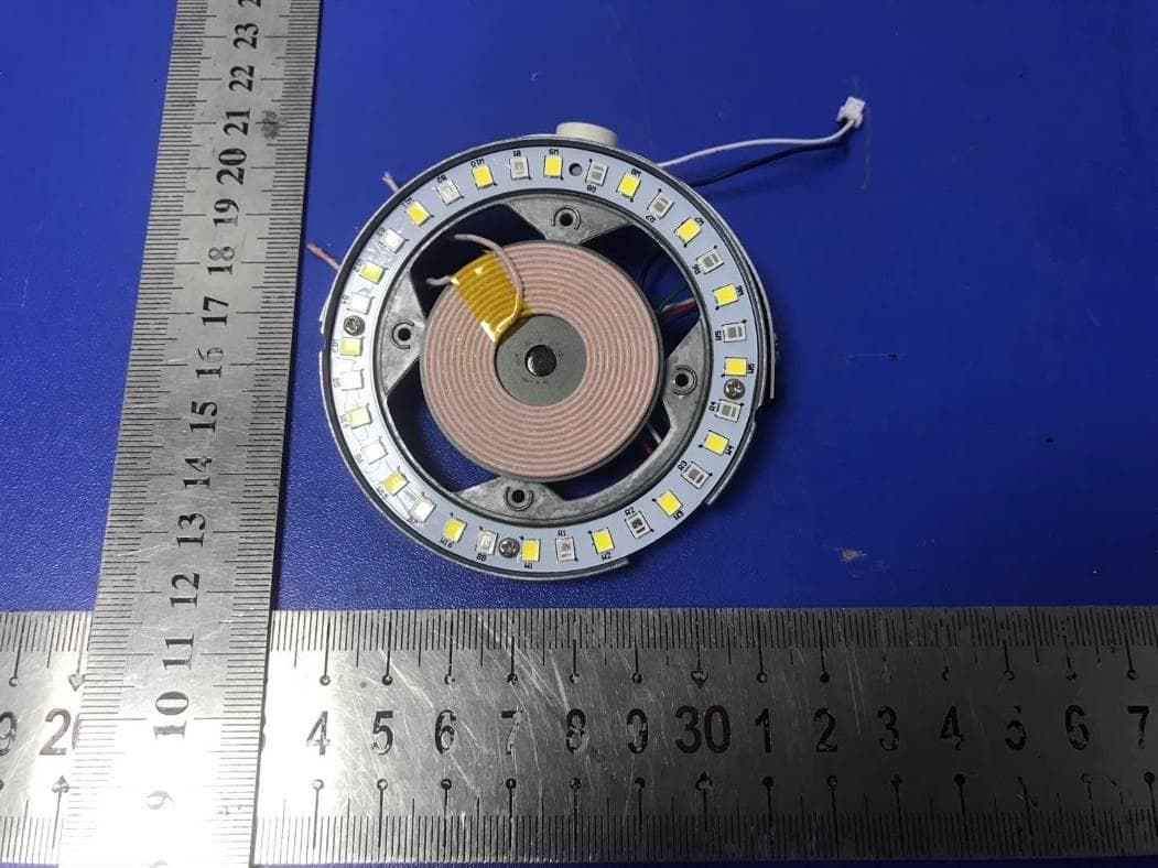 Portable multipurpose emergency light - FCC ID 2AWMM-B8 - Yufing (Guangdong) lighting Technology Co.,Ltd