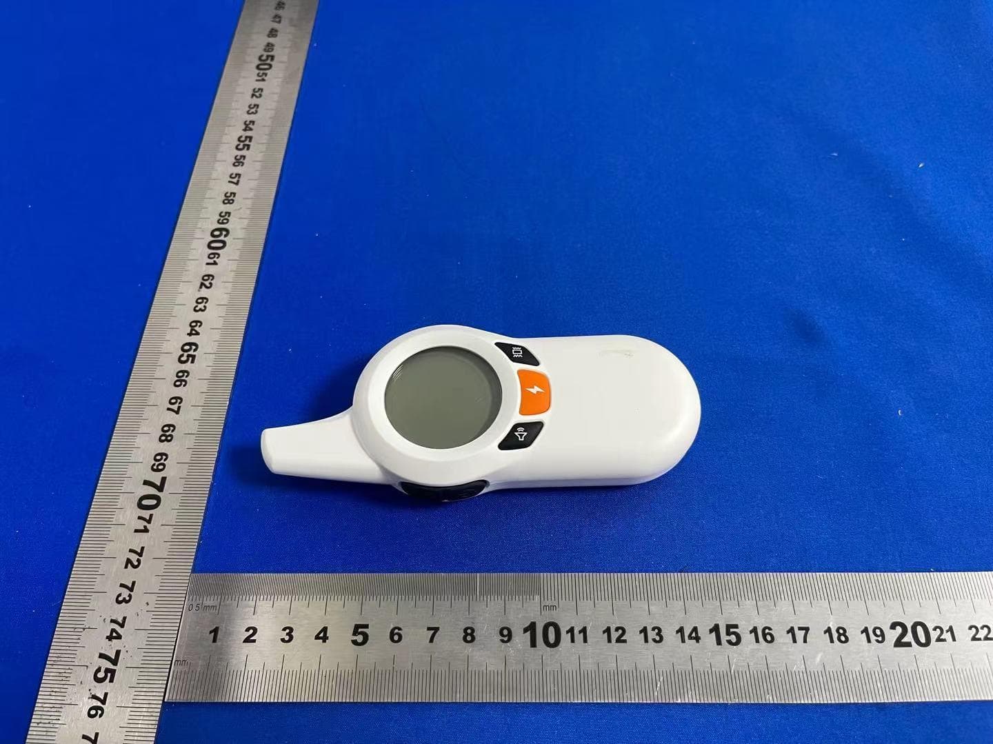 Dog Collar Training - FCC ID 2AWNK-TC08 - Shenzhen Apeman Innovations Technology Co.,Ltd. (5)