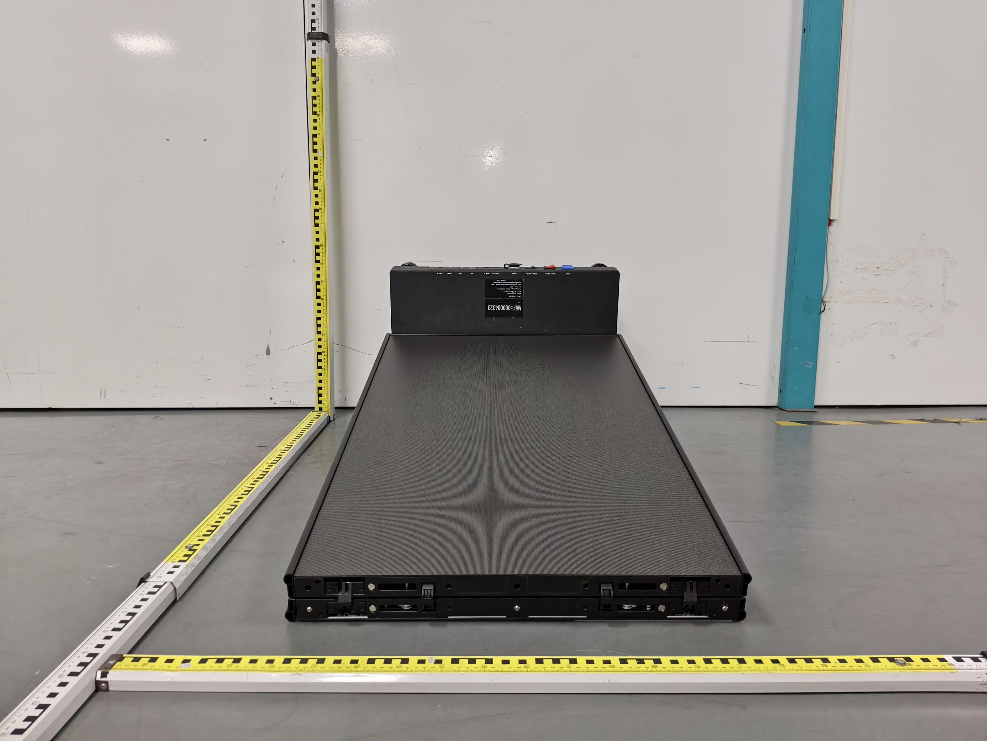 LED commercial display poster screen - FCC ID 2AWOA-X121P5SUL - Shenzhen CLT Electronics Co., Ltd (2)