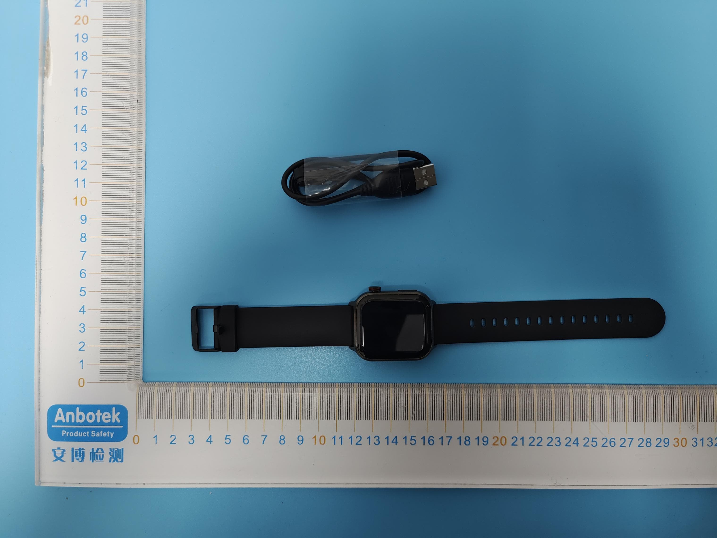 CoCo Smart Watch - FCC ID 2AWOY-BT200 - Semcorel Inc. (5)