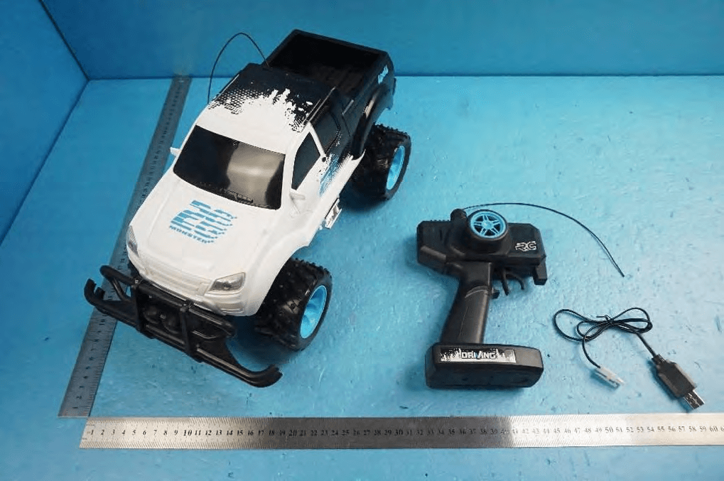 RC CAR - FCC ID 2AWPN-SHENHUA202002 - SHEN HUA INTERNATIONAL LIMITED (5)
