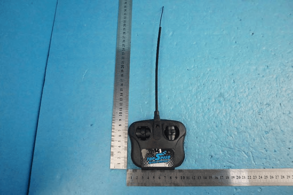RC CAR - FCC ID 2AWPN-SHENHUA202003 - SHEN HUA INTERNATIONAL LIMITED (5)