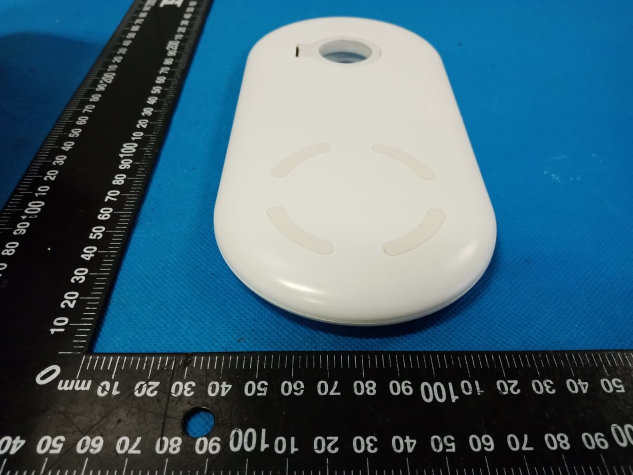 2 in 1 Wireless Charger with Watch Holder - FCC ID 2AWPQ-PZOZWCH001 - WuHan Fred Trading Co., Ltd. (5)