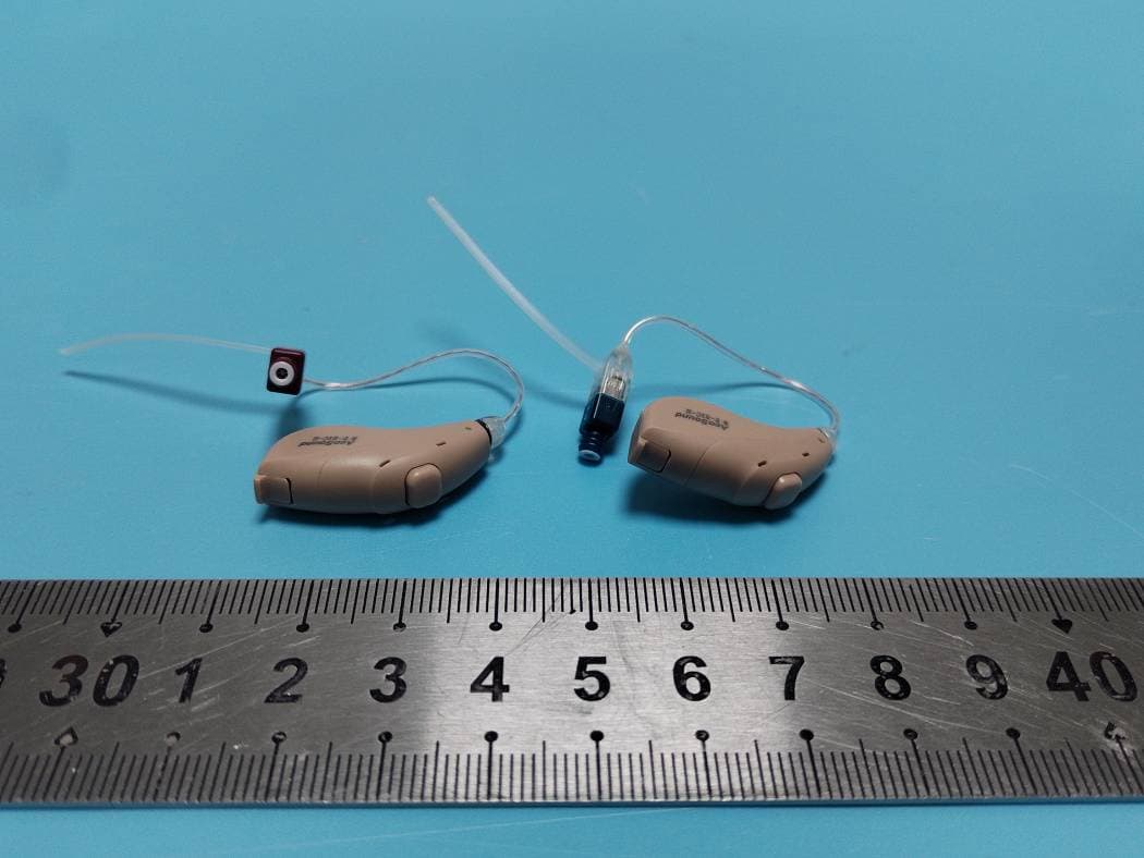 Bluetooth hearing aid - FCC ID 2AWQLW-RIC-M - Hangzhou AcoSound Technology Co.,Ltd. (4)