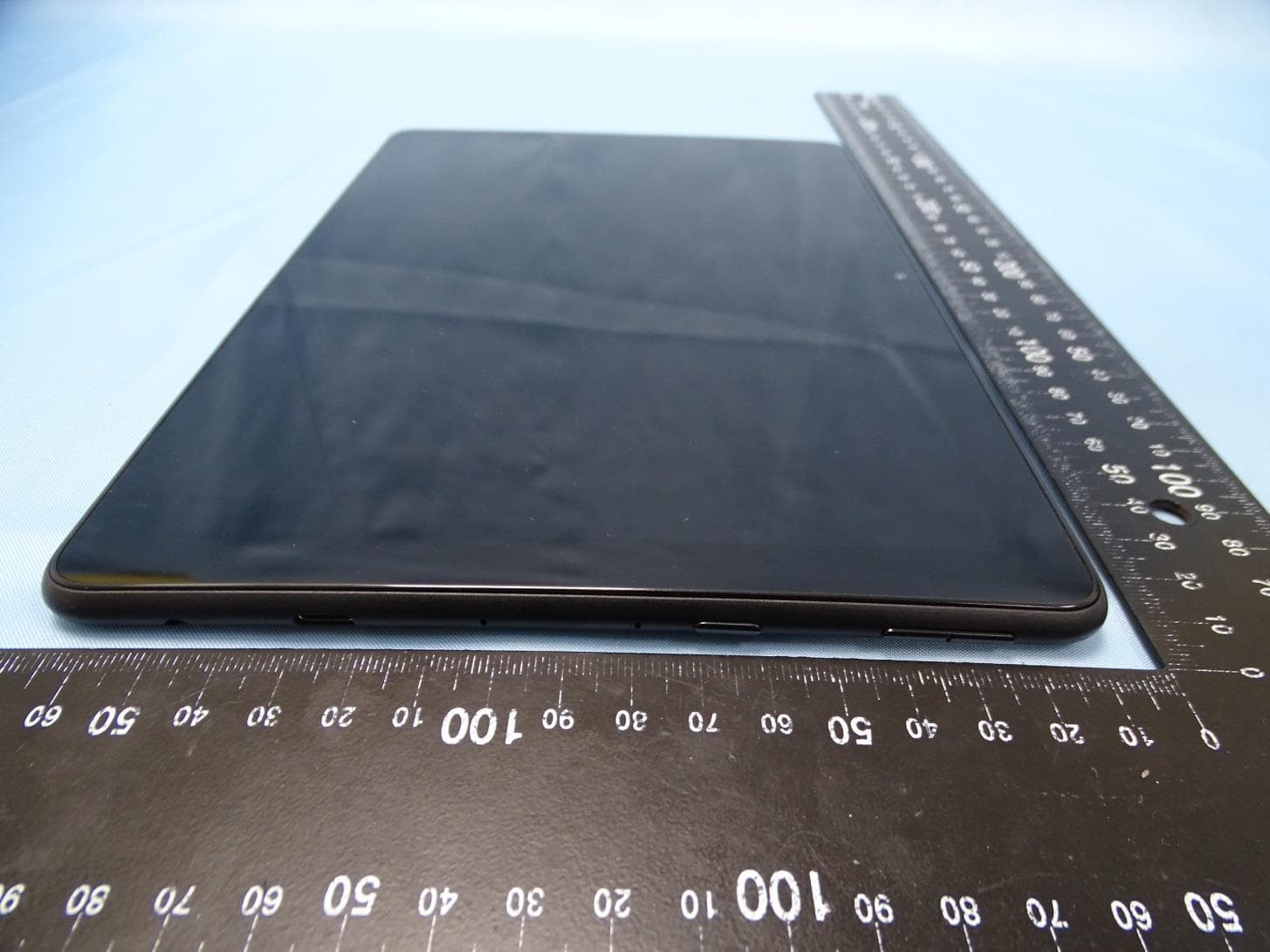 Wireless Tablet - FCC ID 2AWRO-8762 - Abyssal Plain LLC (4)
