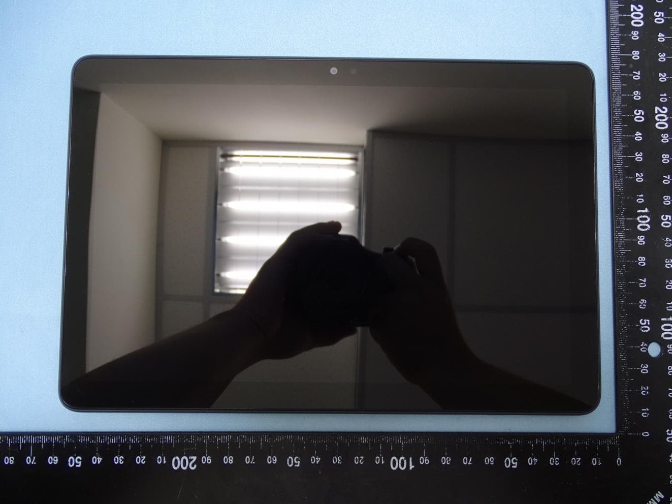 Wireless Tablet - FCC ID 2AWRO-8767 - Abyssal Plain LLC (3)