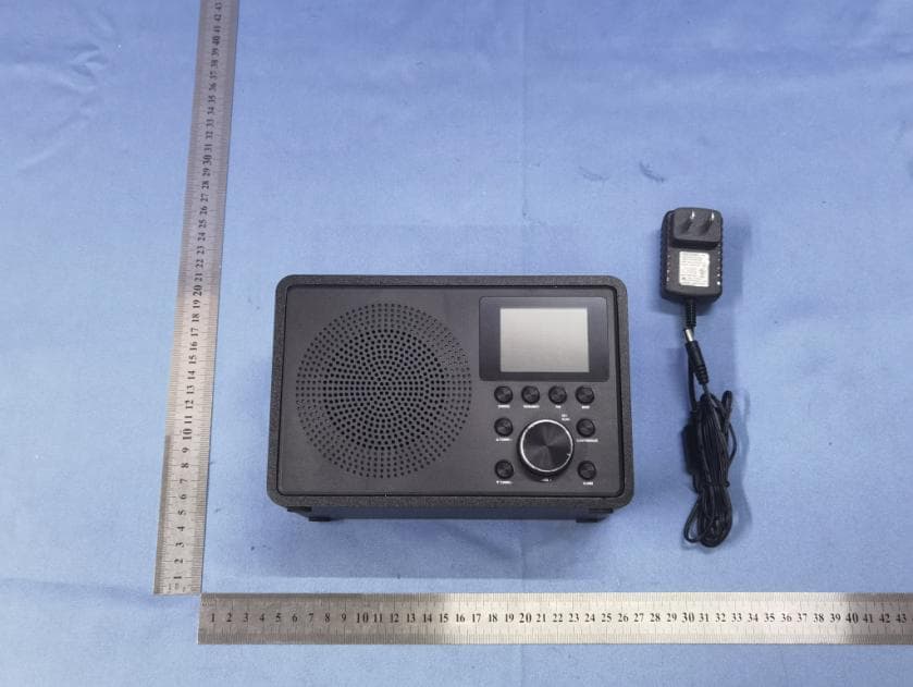 Touro Internet Radio Black - FCC ID 2AWRT-YJL-IR01 - HUIZHOU HUIYANG YAJIALI ELECTRONICS CO.,LTD (3)