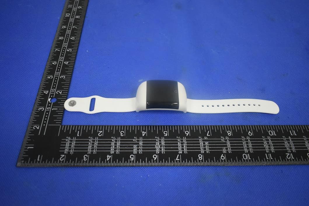 Bluetooth Bracelet headset - FCC ID 2AWRW-G36 - Huize Technology Co., Ltd. (2)
