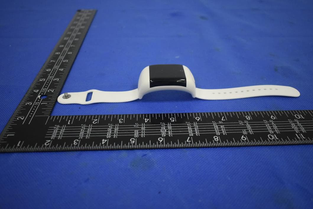 Bluetooth Bracelet headset - FCC ID 2AWRW-G36 - Huize Technology Co., Ltd. (5)