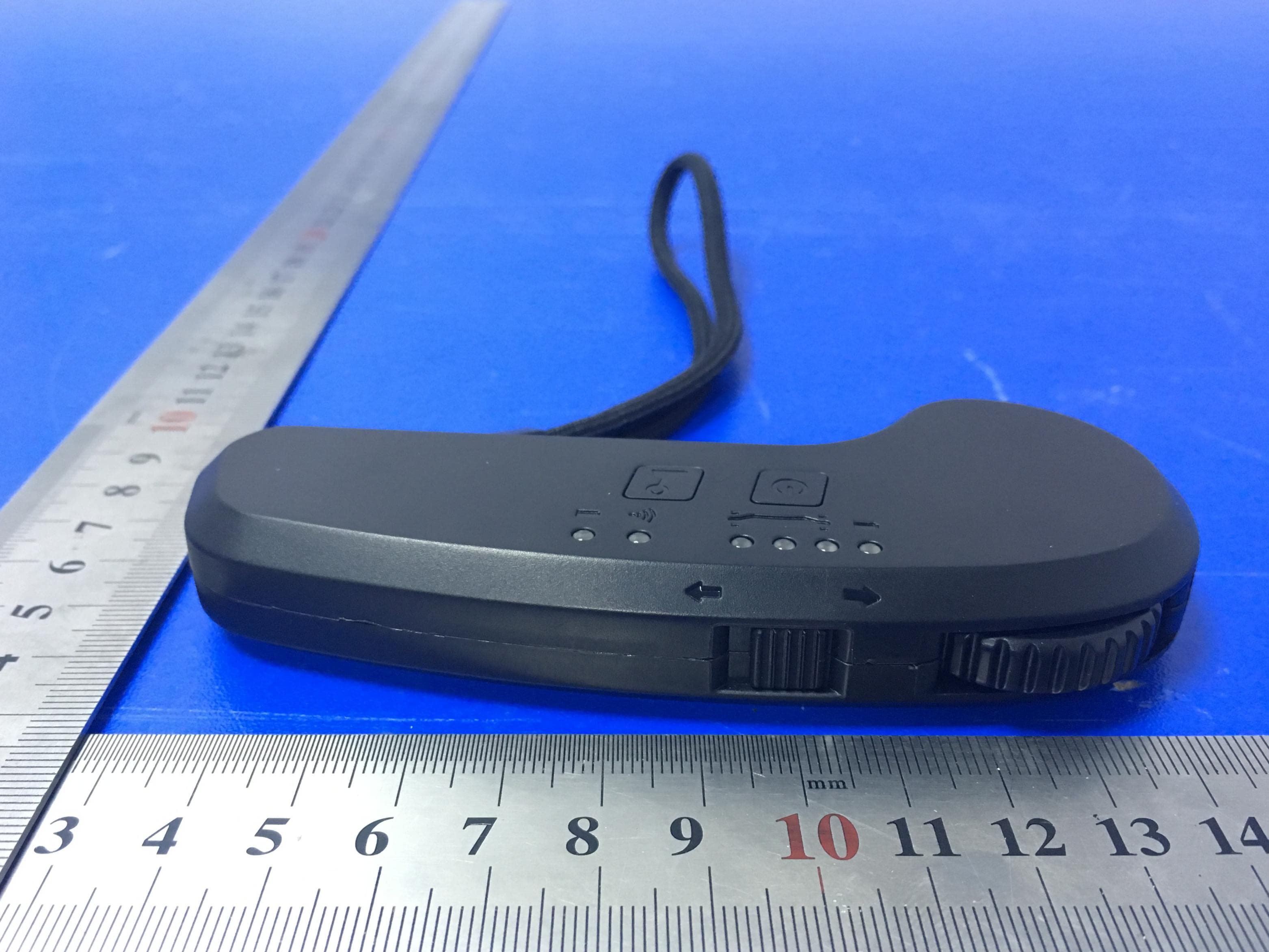 Electric skateboard - FCC ID 2AWSQ-FHKJIDEF0011 - Zhejiang Moovi Technology Co.,Ltd. (5)