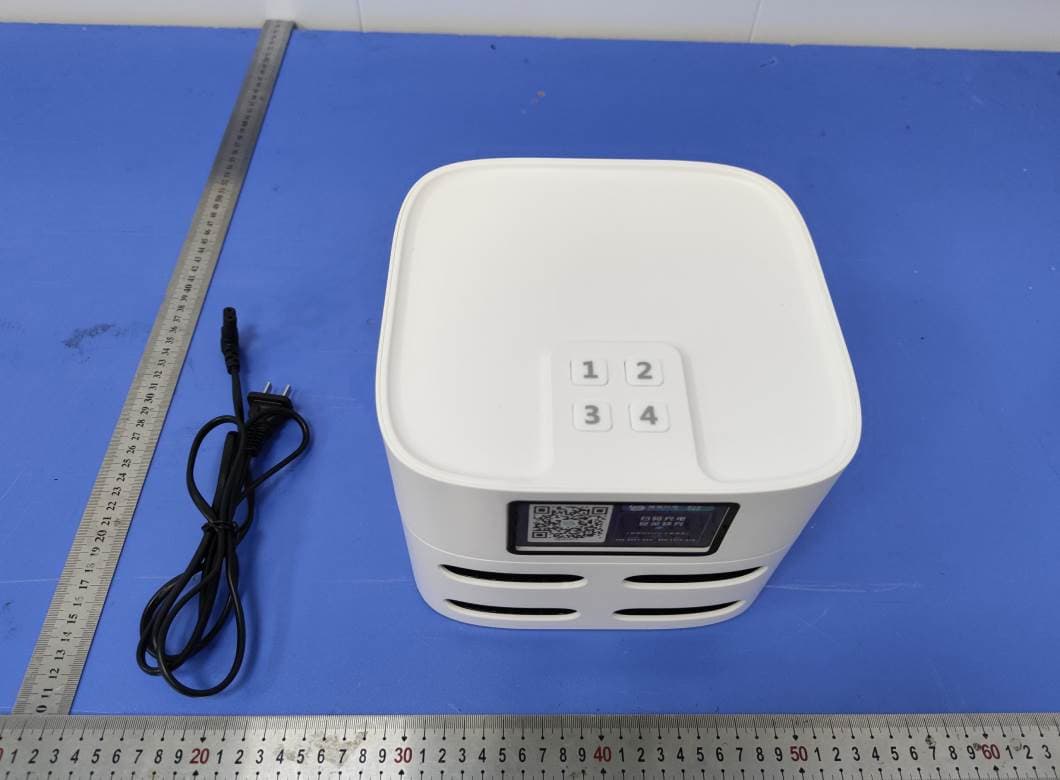 Stackable multifunction charging station - FCC ID 2AWTASD-C9 - Shenzhen Zhumang Technology Corporation (2)