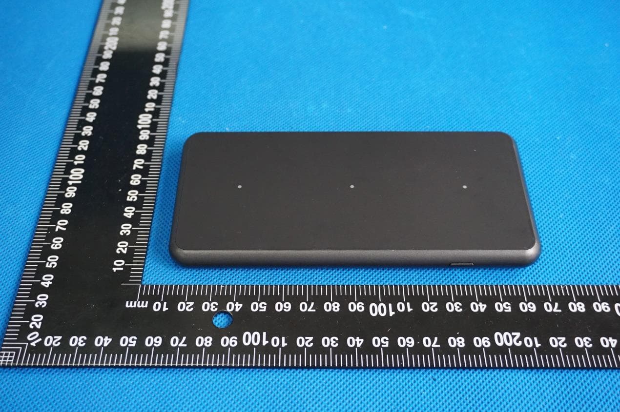 Wireless Power Bank - FCC ID 2AWUOYTP1-1 - SHENZHEN Y.TREES TECH CO.,LTD. (5)