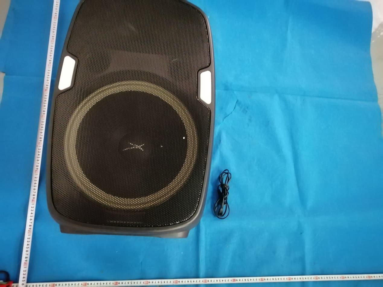 Party Speaker - FCC ID 2AWUX-IMT7002 - Guangzhou Eagle Audio CO., Limited (2)