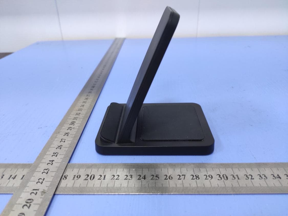 Wireless Charger Stand - FCC ID 2AWVG-RBWC-20030 - Shanghai JCPAL Industry Co. Ltd