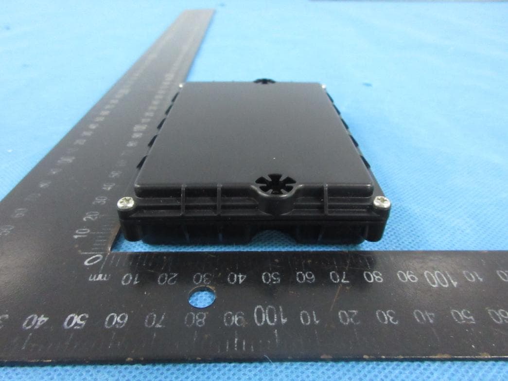 Low Profile Tracker - FCC ID 2AWW4-TR14-1 - Sensize Limited (5)
