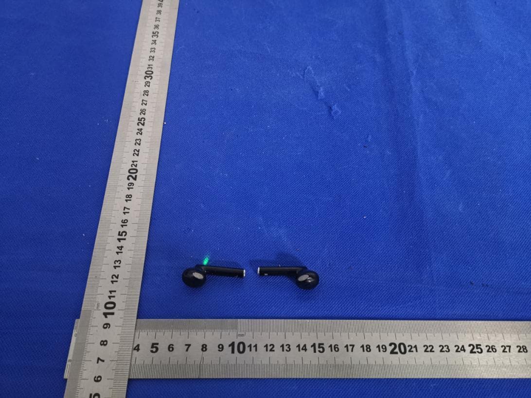 Bluetooth earphones - FCC ID 2AWXB-NOIRAY - Guangzhou Dongda Electronic Technology Company Limited (3)