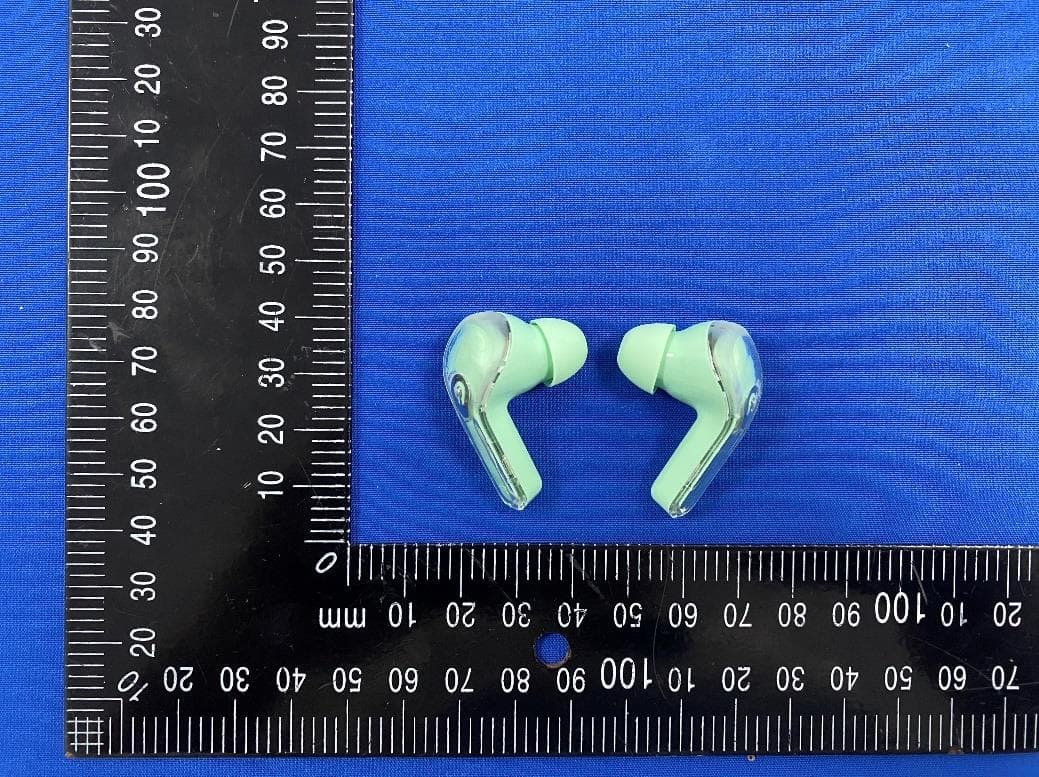 TWS EARBUDS - FCC ID 2AWZ8-AIR3 - Shenzhen Sonun Technology CO., LTD (3)