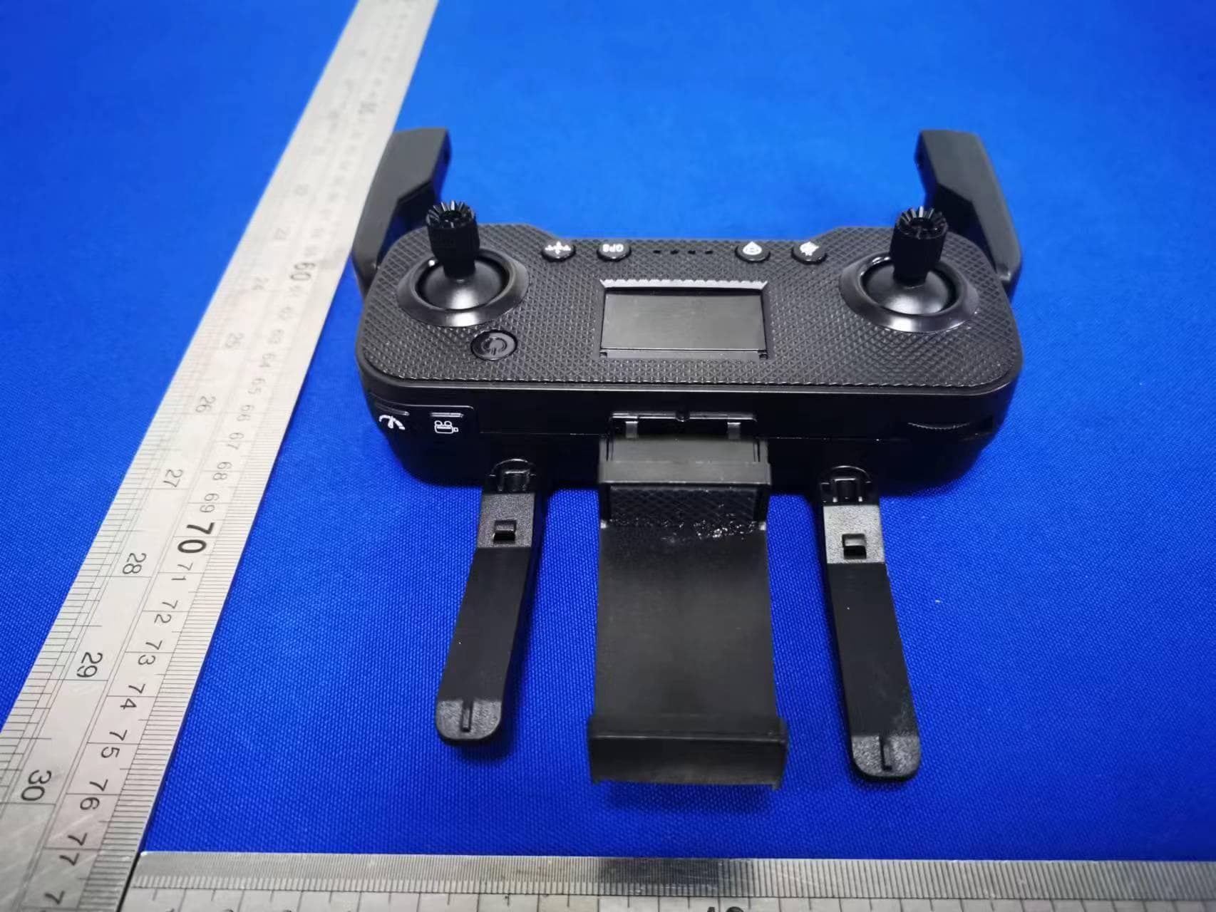 Gimbal Drone (Controller) - FCC ID 2AWZK-210602 - GUANGDONG HENGDI TECHNOLOGY CORP.,LTD. (4)