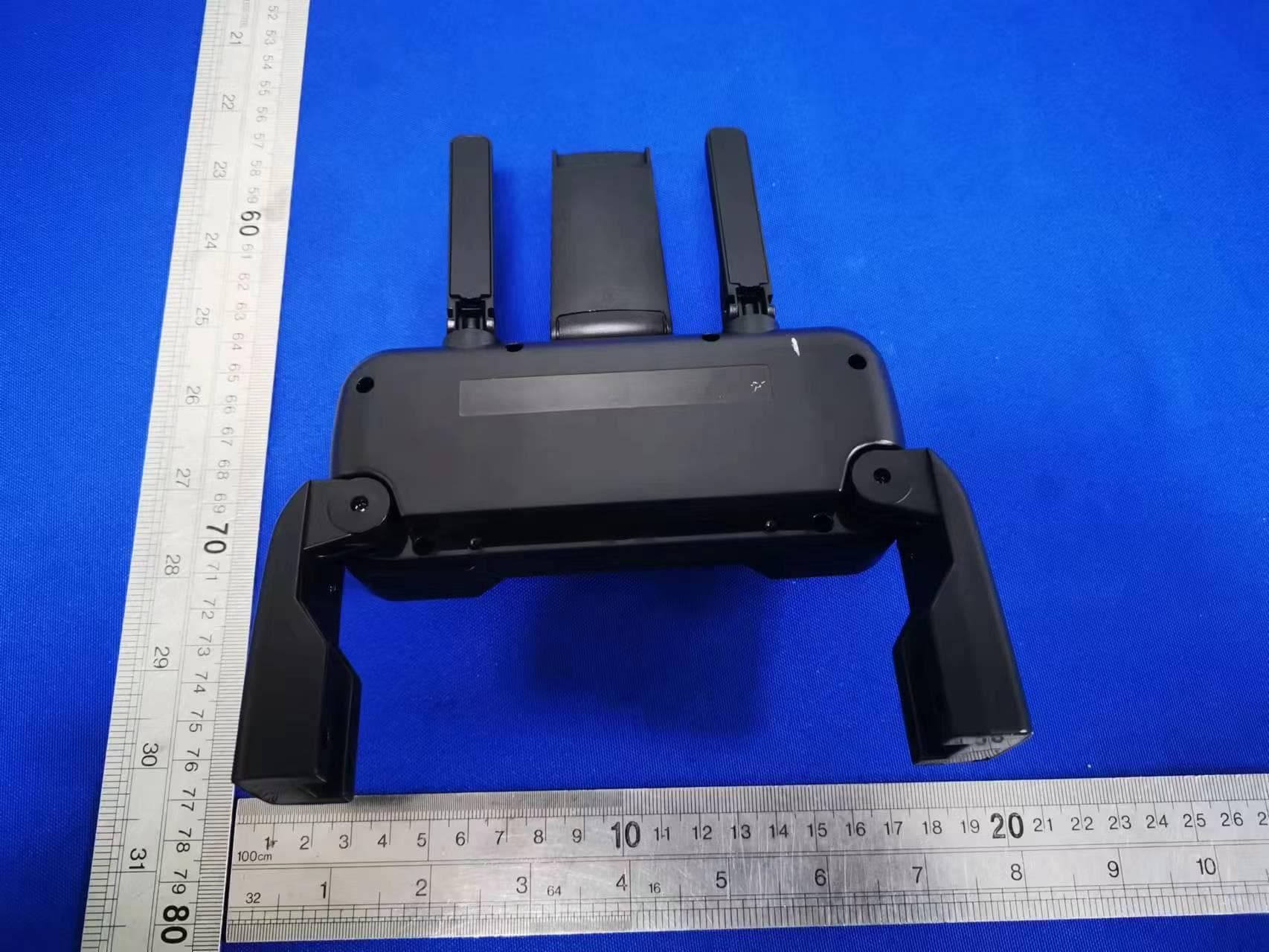 Gimbal Drone (Controller) - FCC ID 2AWZK-210602 - GUANGDONG HENGDI TECHNOLOGY CORP.,LTD. (3)