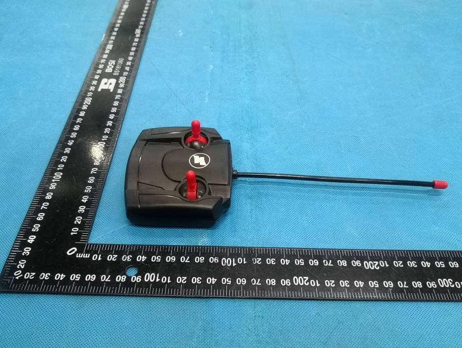 Toy remote control car - FCC ID 2AWZZ-LB168A - Longbo toy factory (4)