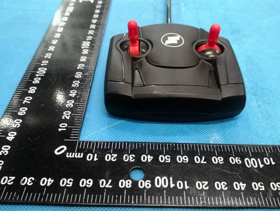 Toy remote control car - FCC ID 2AWZZ-LB168A - Longbo toy factory (5)