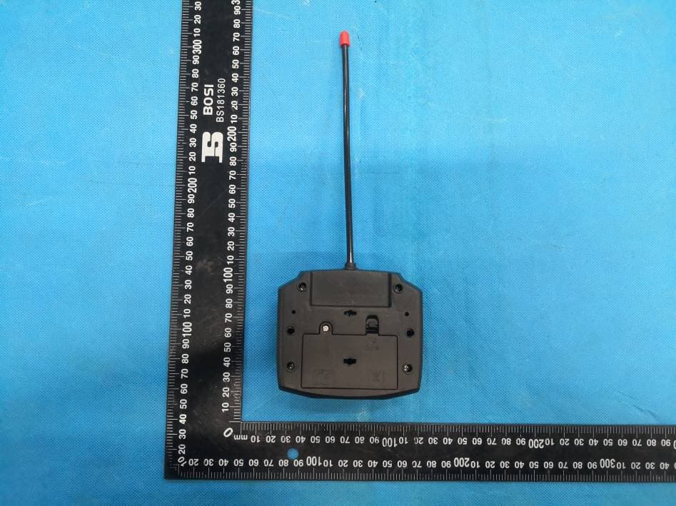 Toy remote control car - FCC ID 2AWZZ-LB168B - Longbo toy factory (2)