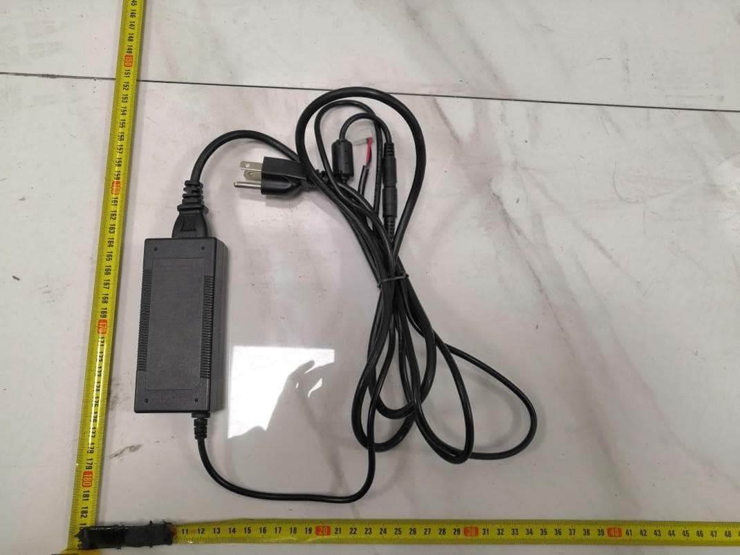 Smart shopping cart - FCC ID 2AX3E-CAPERV0101 - Sbot Technologies Inc. (4)