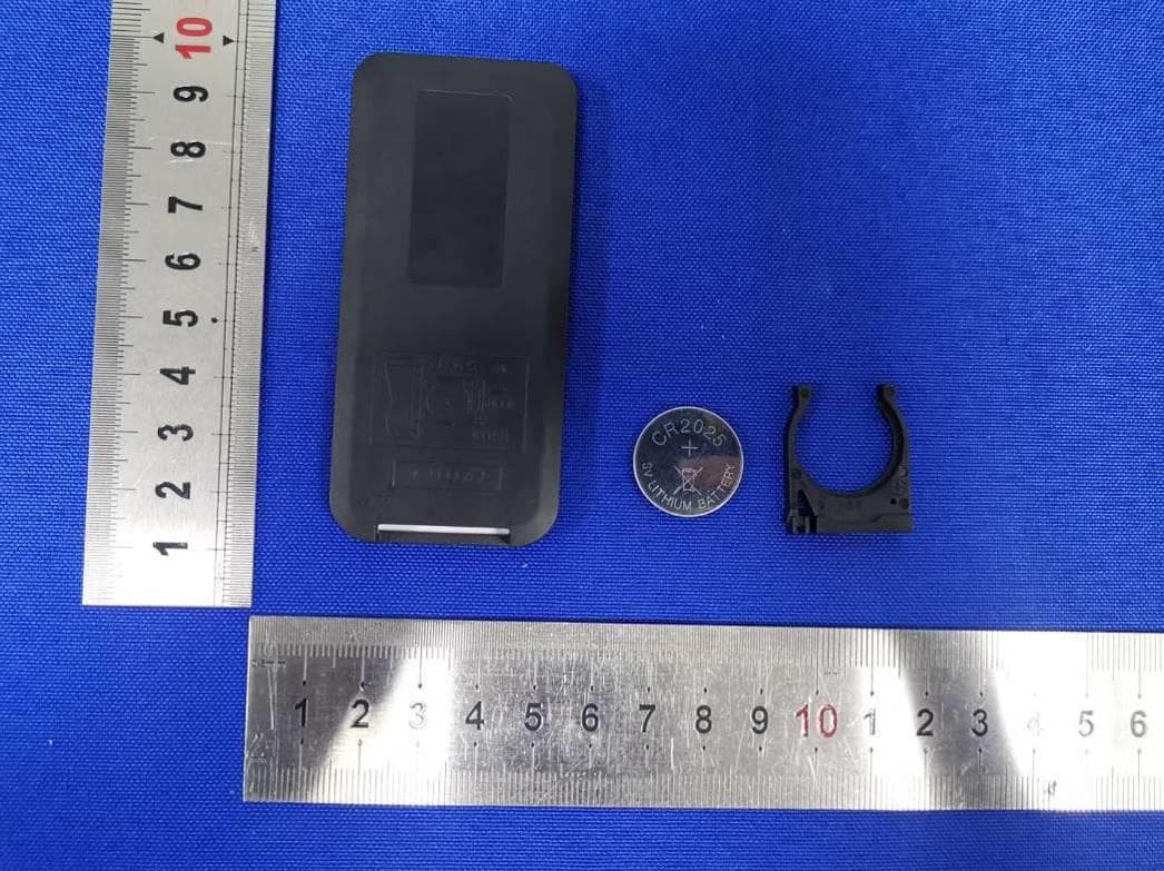 RGB LED light with Remote - FCC ID 2AX3PATL008 - Atlantic Inc.