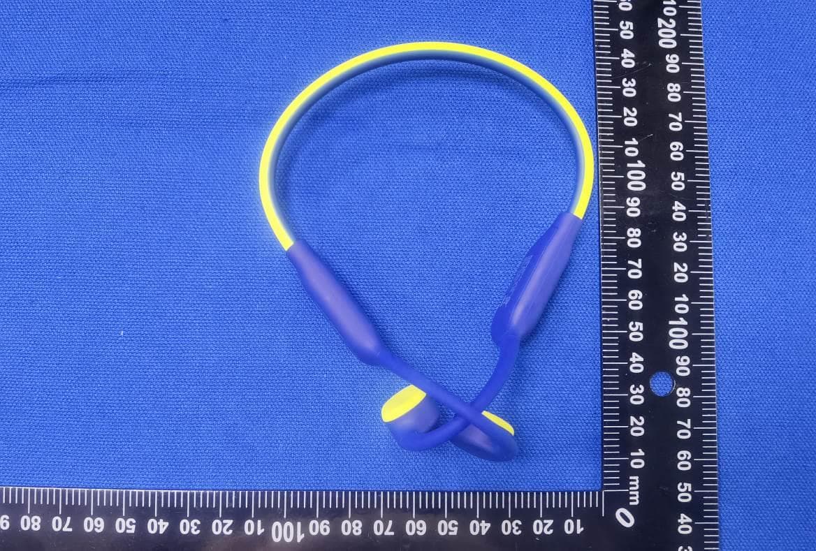 Bone Conduction Sport Headphones - FCC ID 2AX4YBC02 - Shenzhen DOOGEE Hengtong Technology CO.,LTD (2)