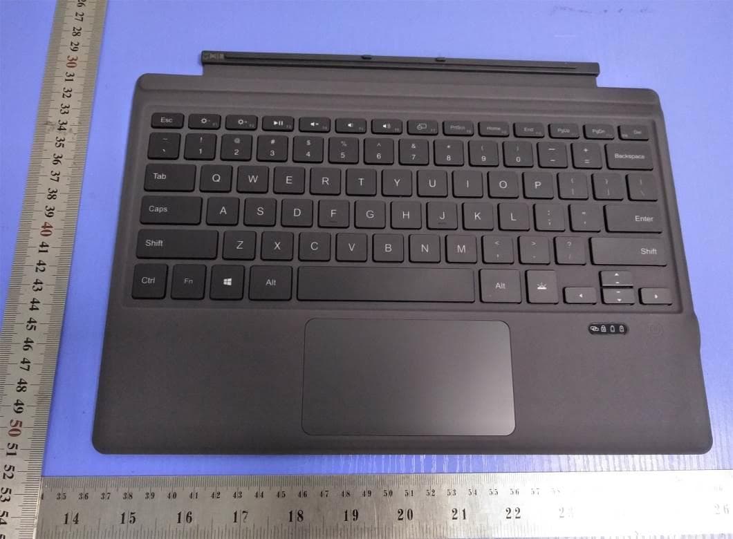 Uogic keyboard - FCC ID 2AX5D-UK01 - Shenzhen Uogic Tech co., Ltd. (5)
