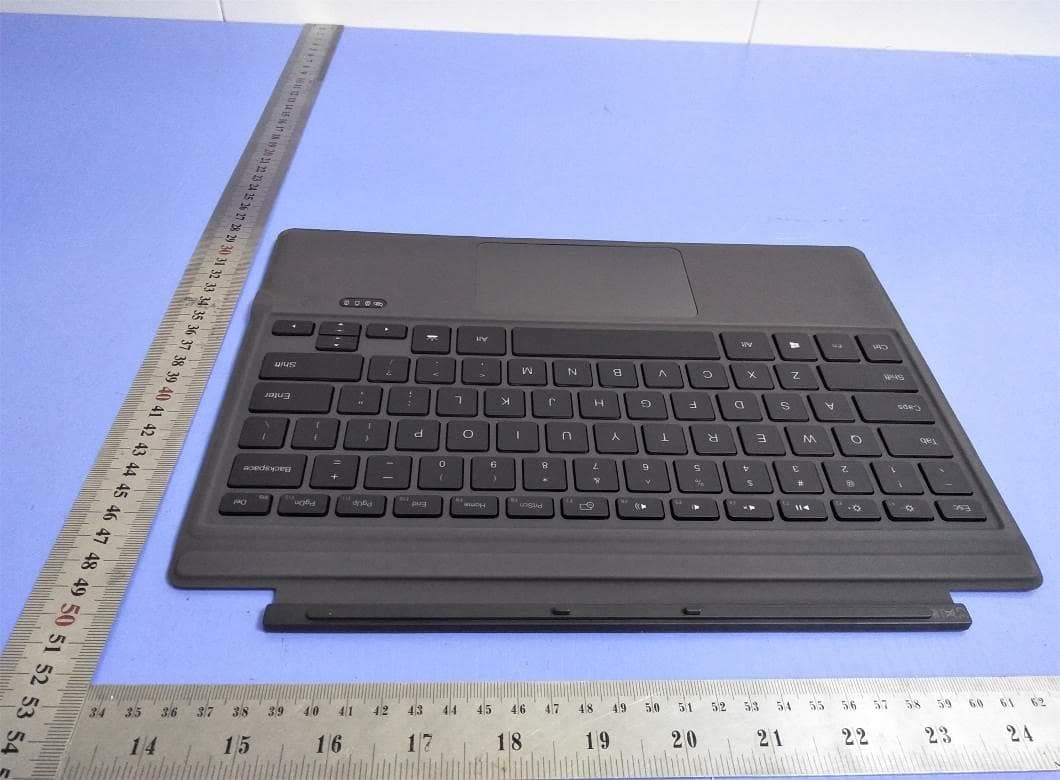 Uogic keyboard - FCC ID 2AX5D-UK01 - Shenzhen Uogic Tech co., Ltd. (3)