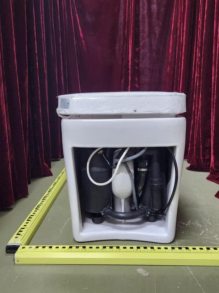 Intelligent toilet - FCC ID 2AX5I-004 - ECO(XIAMEN) TECHNOLOGY INC. (3)