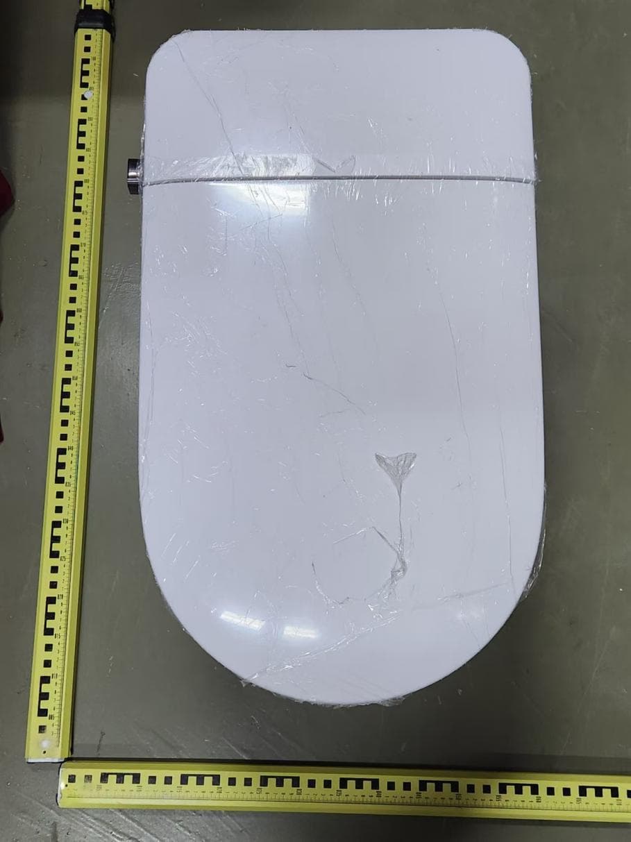 Intelligent toilet - FCC ID 2AX5I-004 - ECO(XIAMEN) TECHNOLOGY INC. (2)