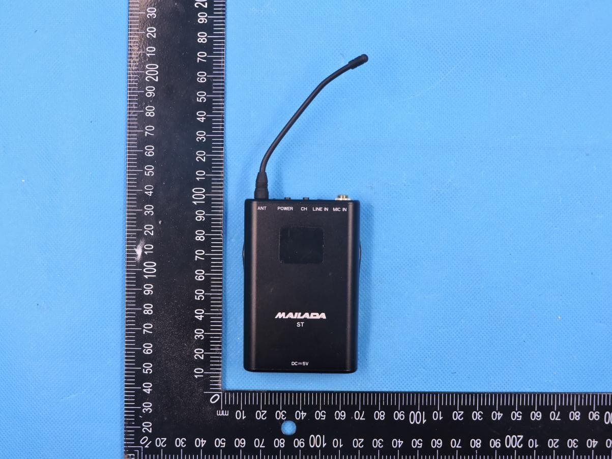 Wireless Microphone - FCC ID 2AX6OMC6T - Zhizhen Audio Tech(Dongguan)Co.,Ltd (3)