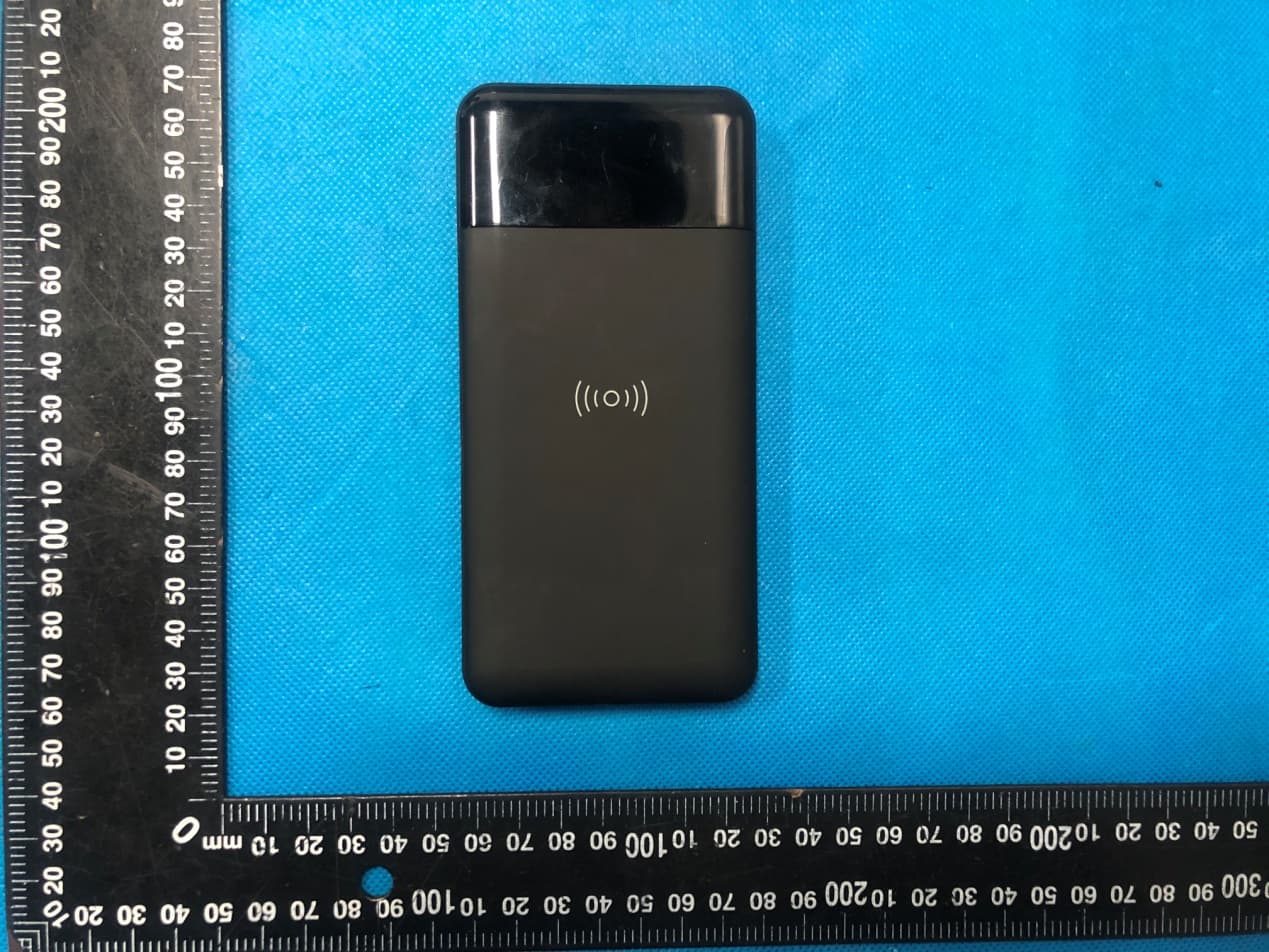 10000mAh Power Bank Ultimate with Wireless Charger - FCC ID 2AX87-US100BW - Shenzhen usbangel Technology Limited