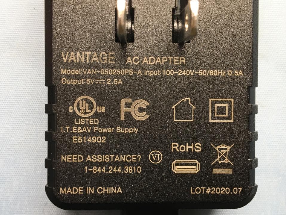 VANTAGE WIRELESS CHARGER FOR FURNITURE APPLICATION - FCC ID 2AXCJ-VANW4F01 - VANTAGE CITY GROUP LIMITED