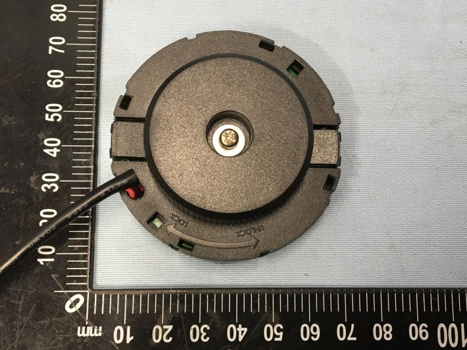 VANTAGE WIRELESS CHARGER FOR FURNITURE APPLICATION - FCC ID 2AXCJ-VANW4F01 - VANTAGE CITY GROUP LIMITED (2)