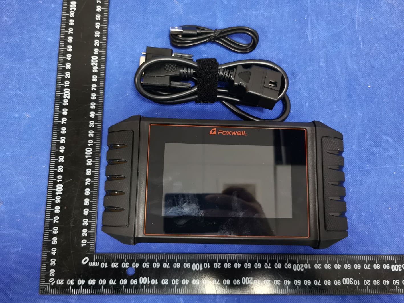 AUTOMOTIVE DIAGNOSTIC PLATFORM - FCC ID 2AXCX-55L1123 - Shenzhen Foxwell Technology Co., Ltd (2)