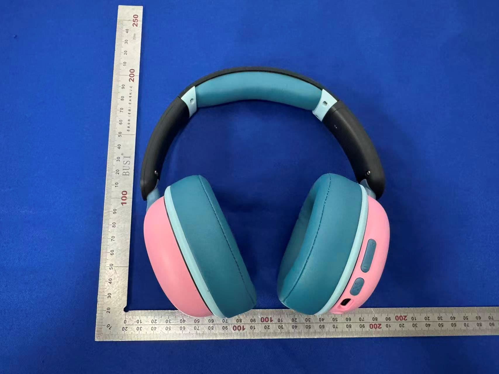 Wireless Headphone - FCC ID 2AXCY-OHR727 - Dongguan Desheng Industrial Co., Ltd