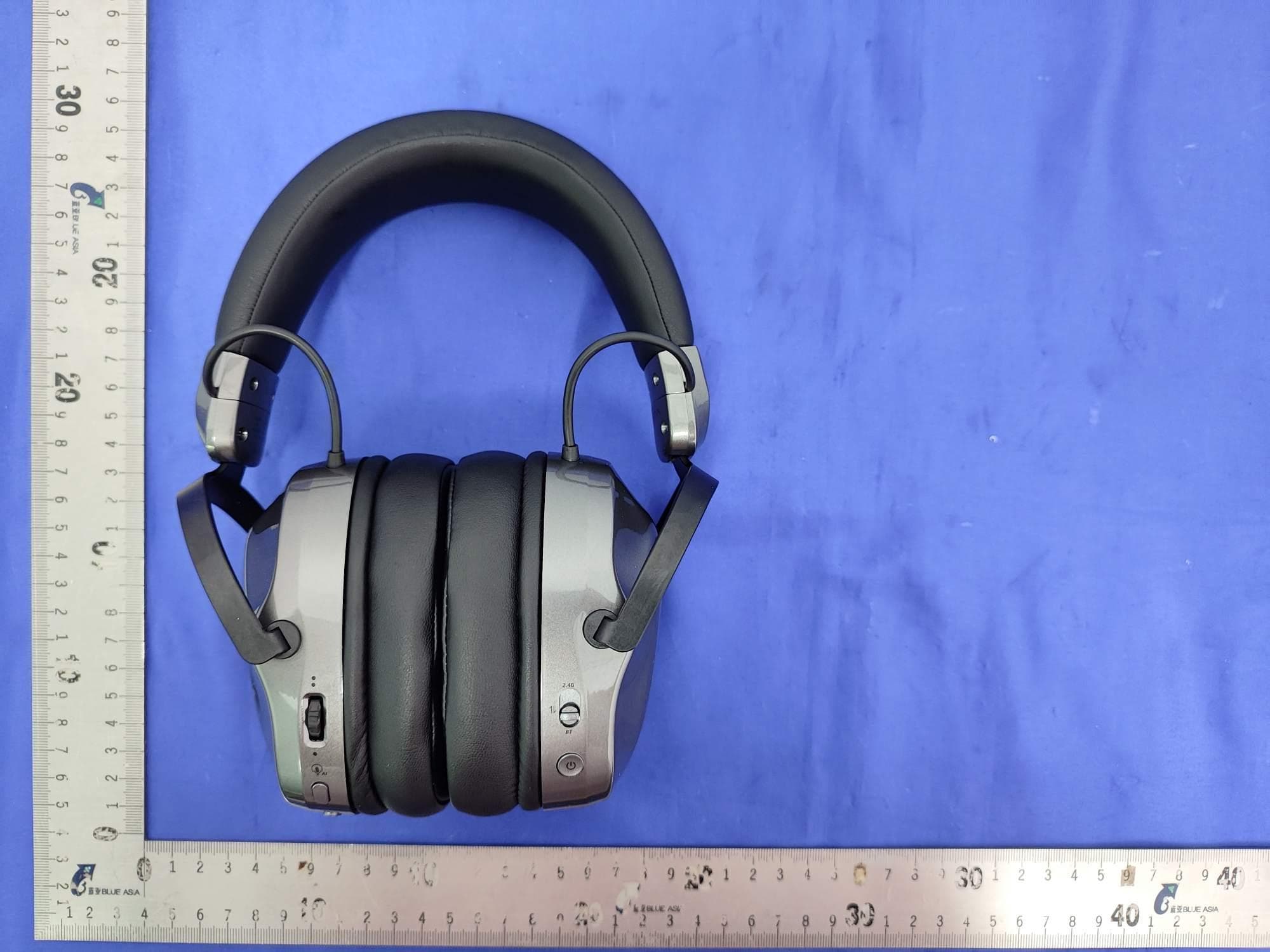 Wireless Headphone - FCC ID 2AXCY-T7 - Dongguan Desheng Industrial Co., Ltd (4)