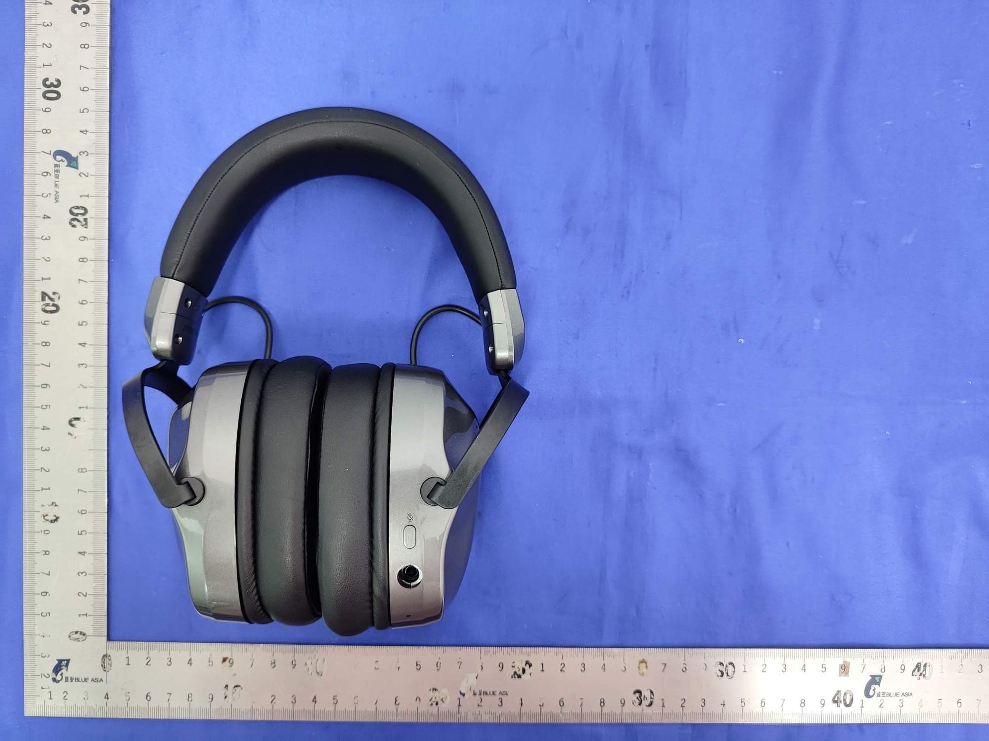 Wireless Headphone - FCC ID 2AXCY-T7 - Dongguan Desheng Industrial Co., Ltd (2)