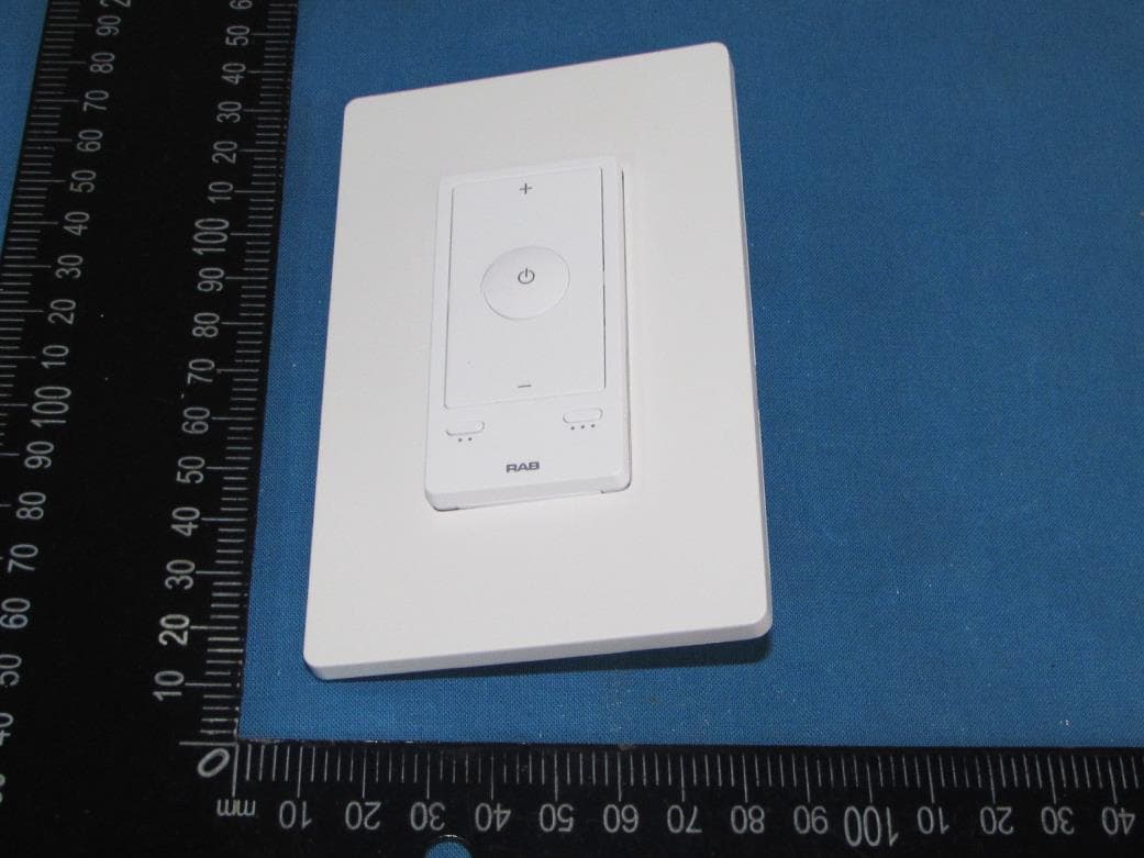 RAB Bluetooth Remote Control - FCC ID 2AXD8-LCBLUEREMOTE - Suzhou EICCOMM Technology CO., Ltd. (4)
