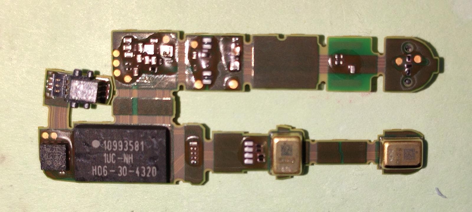 RF Module 3 for Hearing Instruments - FCC ID 2AXDT-RFM003 - WSAUD A/S