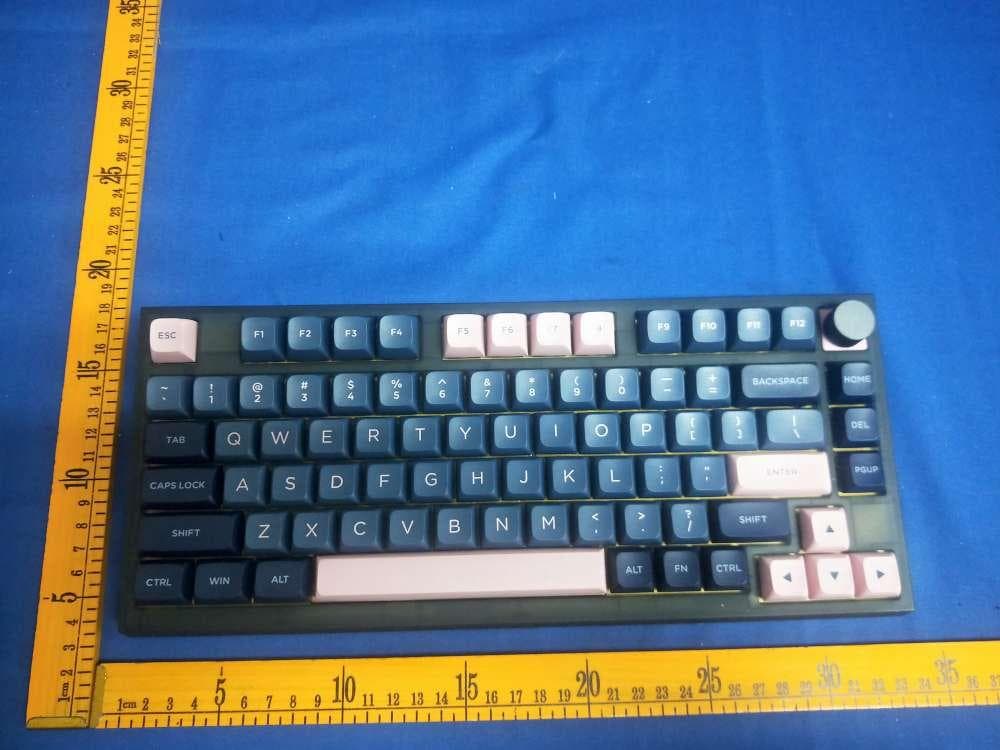 USB+Bluetooth+2.4G 3 mode Keyboard - FCC ID 2AXE4-GK75S - Dongguan Jizhi Electronic Technology Co., Ltd