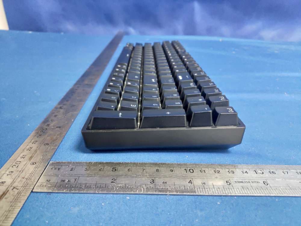 USB+Bluetooth 2 mode Keyboard - FCC ID 2AXE4-GK96S - Dongguan Jizhi Electronic Technology Co., Ltd (3)