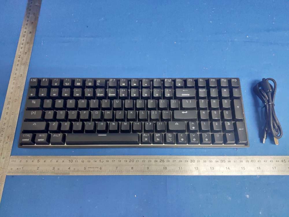 USB+Bluetooth 2 mode Keyboard - FCC ID 2AXE4-GK96S - Dongguan Jizhi Electronic Technology Co., Ltd (4)