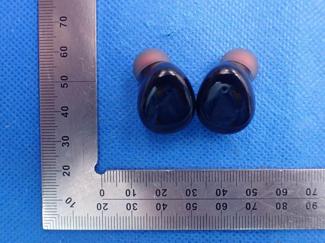 Wireless Bluetooth Headset - FCC ID 2AXEL-C5S - Shenzhen Calion Power Co., Ltd. (2)