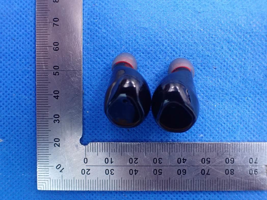 Wireless Bluetooth Headset - FCC ID 2AXEL-C5S - Shenzhen Calion Power Co., Ltd. (3)