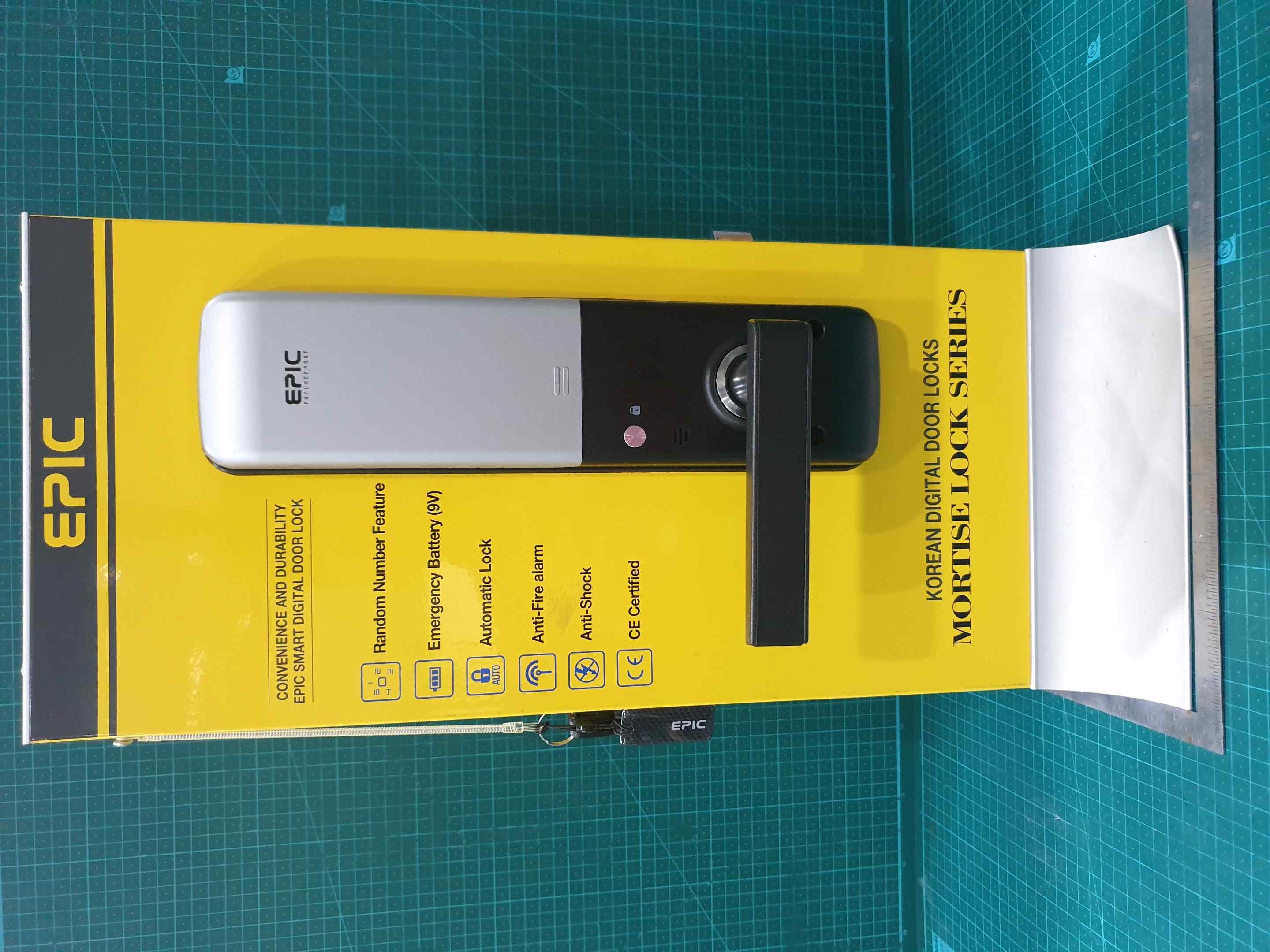 Wireless door lock using RFID and Bluetooth - FCC ID 2AXFW-ES-F9000K - EPIC SYSTEMS CO., LTD. (2)
